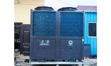 大同市左云县小京庄村京鑫旅店电锅炉改纽恩泰空气能供暖设备